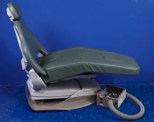 Load image into Gallery viewer, Midmark Ultracomfort Dental Operatory Exam Chair Cantilever Hydraulic Model
