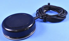Load image into Gallery viewer, Hu-Friedy Symmetry IQ 4000 Ultrasonic Dental Scaler w/ Foot Switch