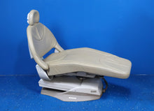 Load image into Gallery viewer, Midmark Elevance Ultracomfort Dental Operatory Exam Chair