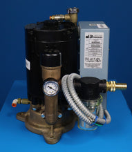 Load image into Gallery viewer, Air Techniques VacStar 20 VS20 Dental Vacuum Pump 120V
