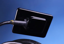 Load image into Gallery viewer, Schick CDR 2000 Size 2 Digital Dental Intraoral X-Ray Sensor Kit
