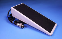 Load image into Gallery viewer, DNTLworks ProQuest II 1310 Portable Dental Delivery System
